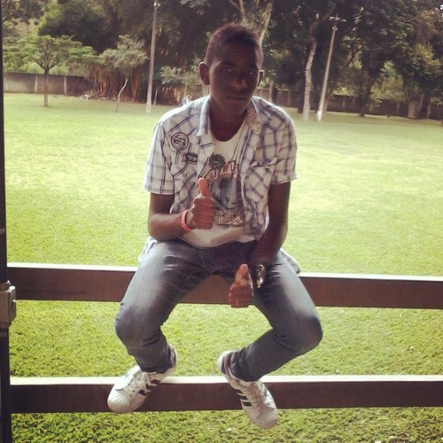 ** Man ... 16 anos, estudaante ee trabalhador =D
Dignidaade ee Humildaade ... Sempree
facebook ?? Taa aee :http://t.co/CYK1LDvjUu… curta aee .