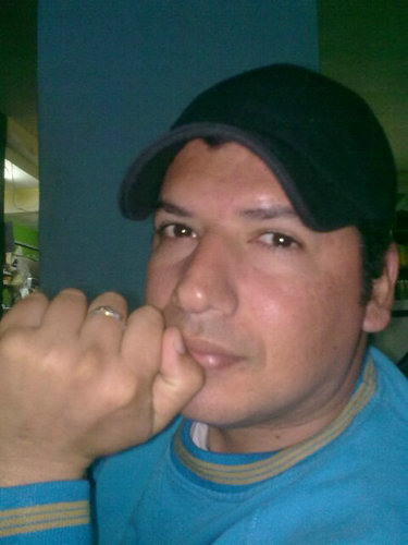 Nada, hombre sencillo, amo a mis dos hijas, Ale y Celi❣️