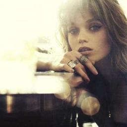 IPHONECASEZS's profile picture. I SELLS IPHONECASE WITH POCKET WATCH