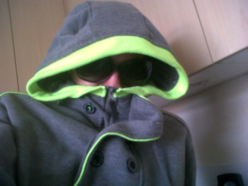 Bassline22's profile picture. D.o.b 15/10/1990 easy to get on wi, u treat me rite ill treat u rite :) its all about the music yeahh!!!