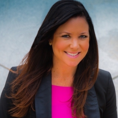 Founder, Sarasource. Marketing & Business Development professional tweeting about all things legal. Tweeting about everything else @SaraVanDusen