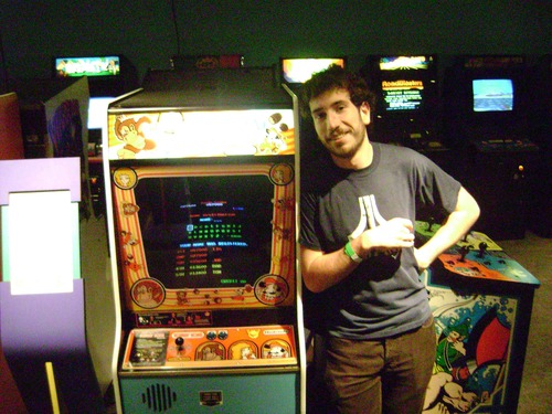 I like weird retro things, silent film, and DIY electronics. I also have a podcast talking about old stuff called The Memory Machine. he/him