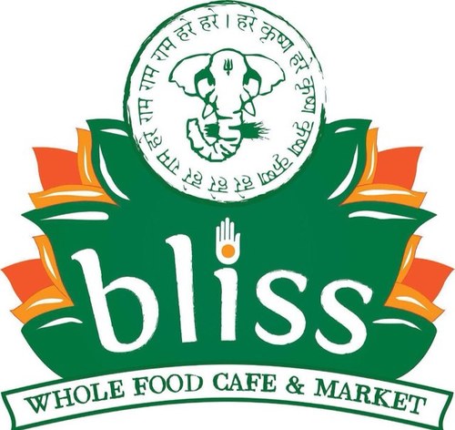 Whole food cafe & market, smoothie & juice bar!