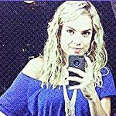 Minha Vida tem 1,69 de altura. Ele gosta de nadar. Ele é tímido e fofo. Ele é pisciano. Ele nasceu em 3 de março de 1989. LuArnatica eternamente! Problems'??