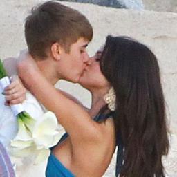 Hey Selena Here Bff : @BridgitMend_rp :) Taken by this sexy @Justinbiebsrp_