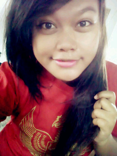 AyraEmaira's profile picture. Cwek,,,  aseggg klo d ajk curhat