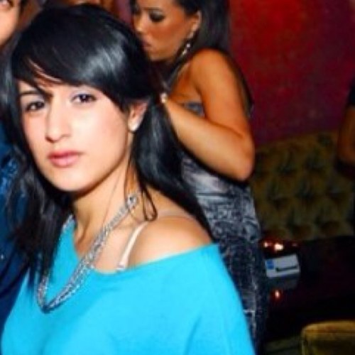 Spirited psychometrist, wife, best friend and social networker. I am a lover of food, travelling and wacky adventures:)