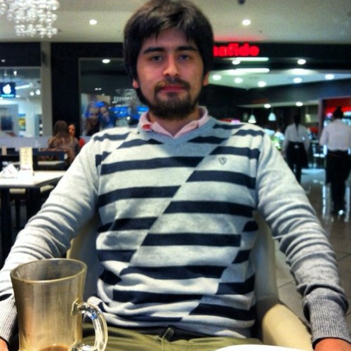 Ingeniero Civil en Informática. Amante del Fútbol, Albo de Corazón.