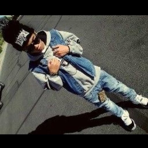 do I really have to talk about myself? how about you just hit the follow button & take notes. #bloodgang Suwoop!