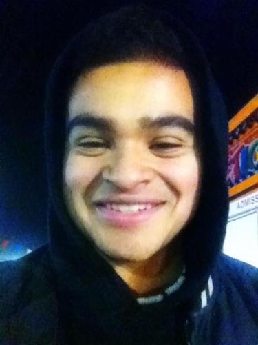 RecinosDevyn's profile picture. I Live my Life to the best of my abilities. | Soccer | Friends | Family | Just trying to be Successful.