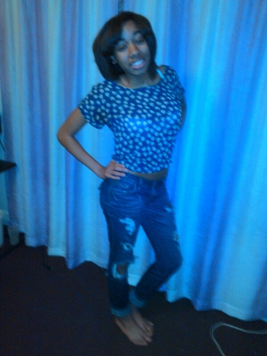 Follow My Other Twitter @AshleySeanice (: