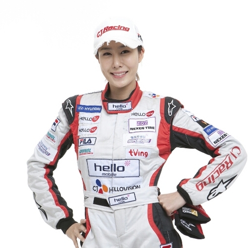 superHwaSun's profile picture. 방가워요~~^^ 이화선입니다~!
편협하지않고, 진실하게, 지혜롭게 살고자 하는데~~ 
세상은 때론 맥빠지게하는일들, 거짓된진실들로 삶을 지치게하네요
우리 서로에게 힘이 되주며 각자 가치있는 아름다운 삶을 만들어보아요! ^^