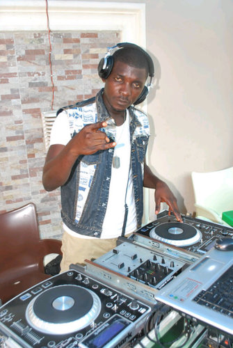 DJWARLORD's profile picture. I LOVE WHAT AM DOING FOR A LIVING. CONTACT ME ANYTIME FOR UR EVENT /ARTISTS PROMO ON +2348038576115 OR +2348096183235 DJWARLORD4U@YAHOO.COM /  http://t.co/DT5X3