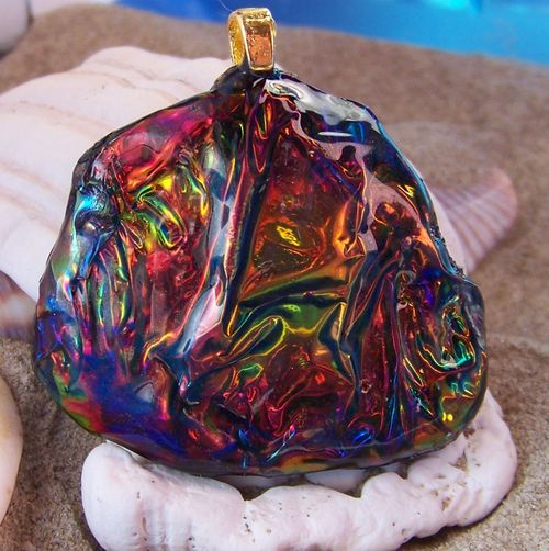 Emari2005's profile picture. Creative and always looking for another challenge.  Collector of natural sea glass.  Designer/seller of sea glass & fantasy art sea glass  jewellery.