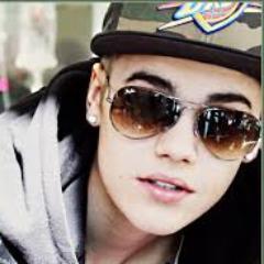 KristinaMarink2's profile picture. @Anahi and @justinbieber please follow me!:)