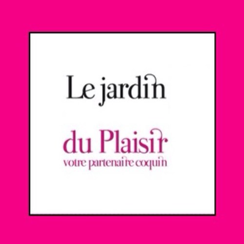 Que vous soyez classique ou fétichiste, seul ou en couple; vous trouverez toute une gamme de produits érotiques à consommer sans modération...