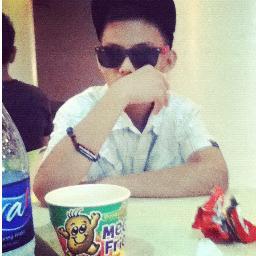 mr_directione's profile picture. I'm a boy directioner,don't you dare call me a gay! 













follow my girl @Zayn_Criminalxx