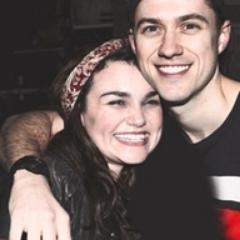 lesglee's profile picture. TUDO O QUE FIZ FOI ROUBAR PAO