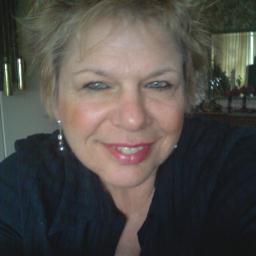 swartria's profile picture. ik ben nuchter mens met humor relativeert. 🤣 en kijkt naar de wereld als een mooie planeet waar veel mensen geen recht op hebben.door vernietiging en egoïsme.