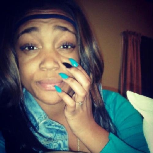 17 , Aspiring Model & Video Vixen 
 
 #FinesseFamily