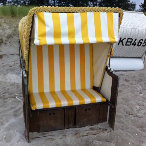 ich_bin_da's profile picture. Mama. Ehefrau. Tochter. Freundin. Frau. Bildnerin. Lebensschülerin. Ostseeliebende. Manchmal Fels in der Brandung. Manchmal Nervenbündel... ich halt