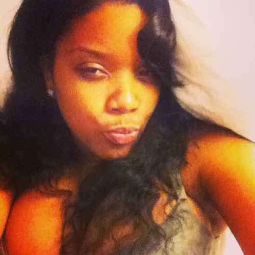 I'm a Brat his Brat 
#TeamEmu #TeamEducated #TeamHustler #TeamBoss upcoming Author of: Labor co Author by @born2Perform_