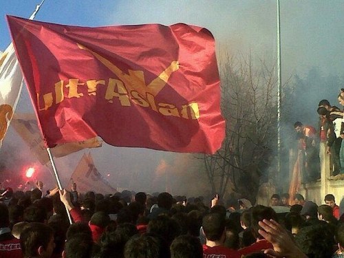 ultrAslan #DROGBA