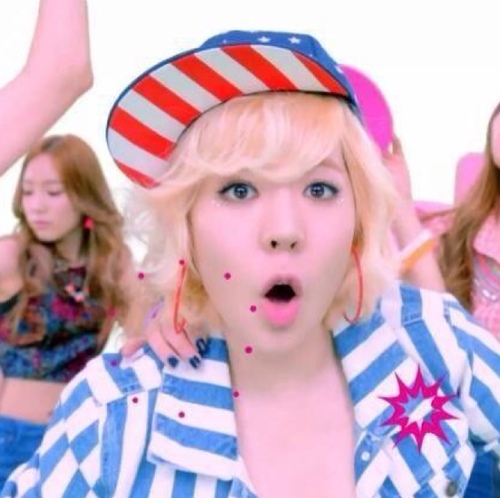 SNSD Sunnybot♡
とても甘えたSunnyです…
みんなに構ってもらえたらほーんっとに嬉しいです♡
S♡NE愛してるー♡

手動、Japnese only R18対応可 
R18はbot only&DM only
フォローしたら@してください(´･_･`)
さよならはブロックで(´Д` )