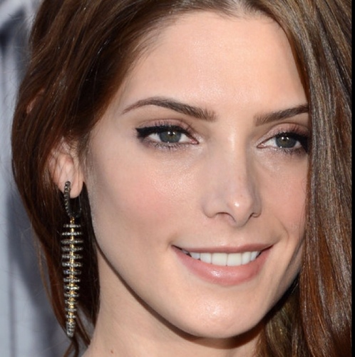 DivinationAlice's profile picture. I'm a spunky little creature. Hyper. Did I mention I giggle a lot? Married to @EmpathWhitlock