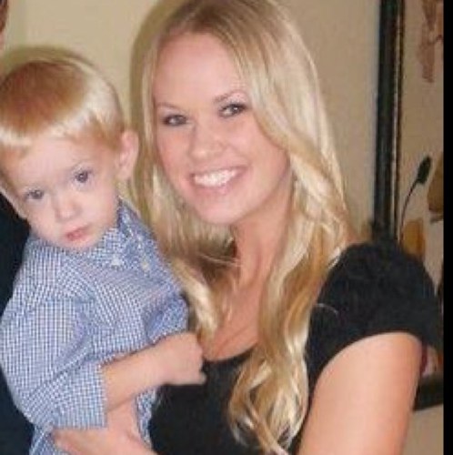 AmandaRothstein's profile picture. Insert random inspirational quote here