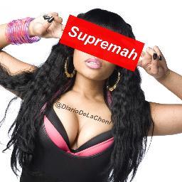 TENGO TANTO GLAMÚ QUE ME LAVO EL CHOCHO CON AMBIPÚ.SOY LA DIRECTIONER CHONI A LA QUE DEBERIAS TEMER.Yo no tumbo ochos, a mi cómeme er xoxo.