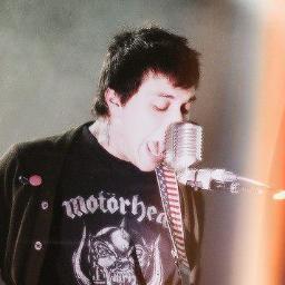 I follow back.I love Nirvana more than I should. I worship MCR. you could guess the other bands I like, they're too many ..