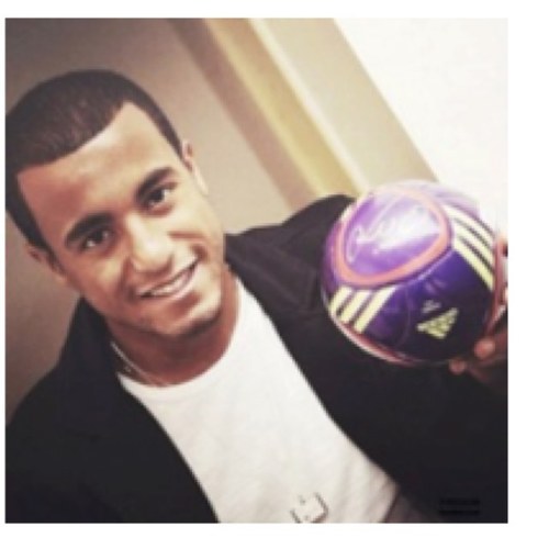 bio nao define meu amor por voces @Njr92 & @LucasnaRede_ ∞ Padrinho: @CrisPitta91 Since:08/02/12