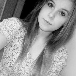 IrinaBaetmen's profile picture. hey guys , check out my tweets and follow me , i promise i´ll I follow back :))