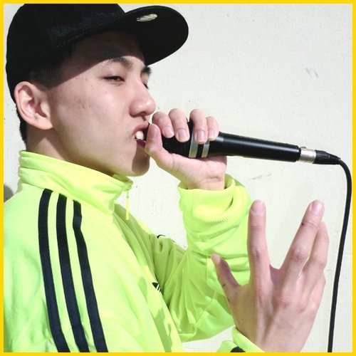 Chinese Beatbox Champion 2012 Booking:beatboxheartgrey@gmail.com
Facebook: http://t.co/WLRqWafP3v
