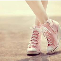 mutiara_niaa's profile picture. 