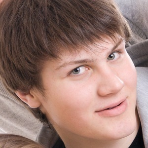 TomBrow57564618's profile picture. Human and animal rights advocate, loves surfin