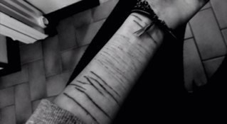 you know me, but whats really behind my fake smile i wear everyday