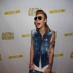 BieberYoureHot's profile picture. Bieber. Eleanor Bieber.
#nicely