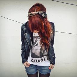 hey volg ons voor alleen maar fashion!!xx