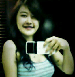 Apa aja dehh.. :)