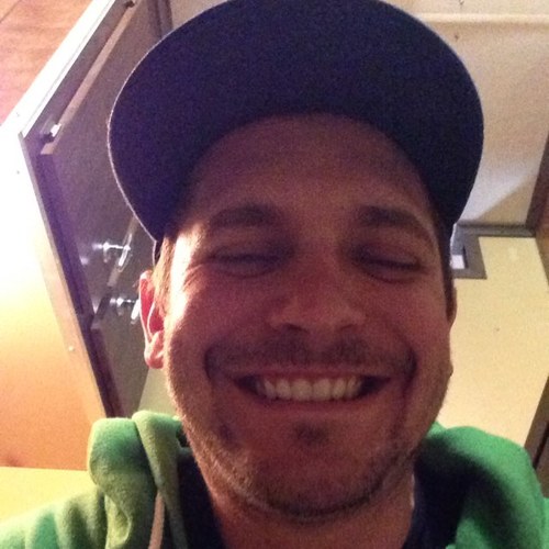 NickLiquid37's profile picture. 