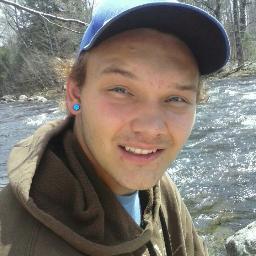 Im Allen :) im engaged to my wonderful fiance Shelby 3
