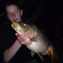 passionné de pêche à la carpe