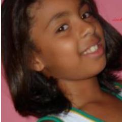 IsiinhaMarques's profile picture. 