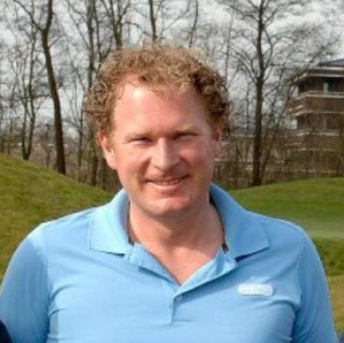 Eigenaar KapSones kapperij &
voorzitter winkeliersvereniging Heksenwiel