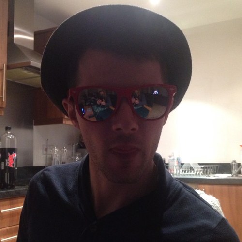 jamesbranwood's profile picture. Love Man Utd big F1 fan as well.. RVP=The 2nd comming