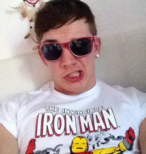 ŁïFę Gûārd. You Even Lift? Ironman+BBT+immagymjunkie. Squirels/t-rex's are my fave. Oh&CrazyInLoveWith @beckyharrisx