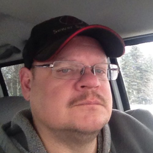 ELuplow's profile picture. 