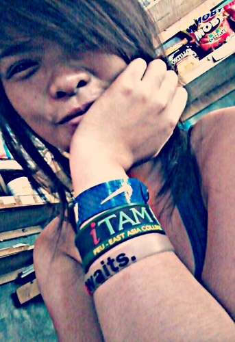 Born Again Christian Ü | 18 | BS Accountancy, Cavite State University - Main Campus | Chachi Gonzales' fan \m/